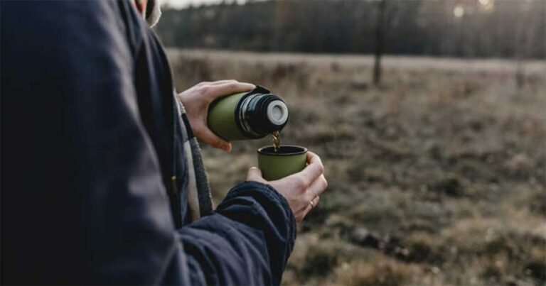 Seorang Pria Meninggal Akibat Keracunan Timbal Setelah Menggunakan Mug Termos yang Sama Selama Hampir 20 Tahun