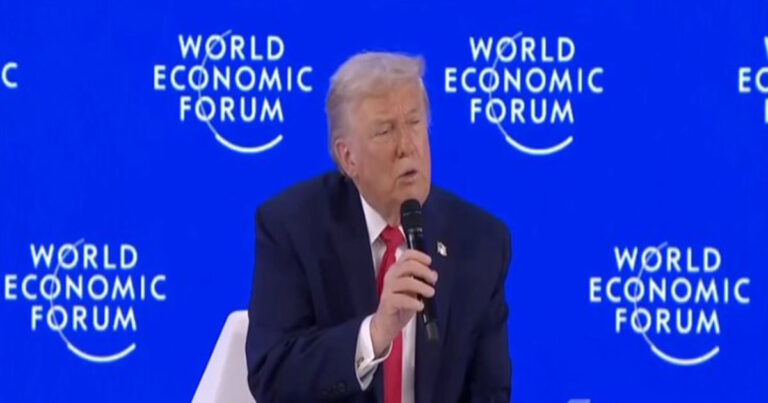 Trump Ungkap Fakta Mengejutkan di Davos: Pada Awal Pandemi, Jalanan Wuhan Dipenuhi Kantong Jenazah