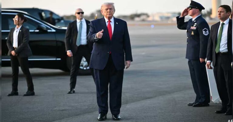 Bandara di Florida Akan Diganti Namanya Menjadi Bandara Donald Trump