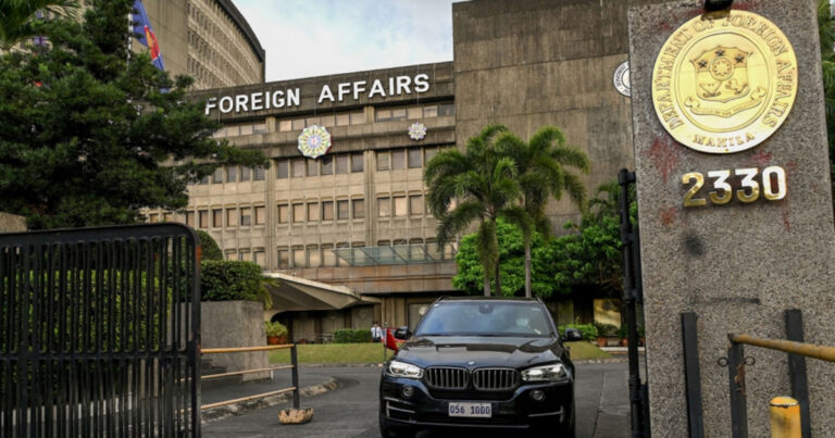 Senat Filipina Meloloskan Resolusi yang Mengutuk Sikap Tak Sopan Kedutaan Besar  Partai Komunis Tiongkok di Manila