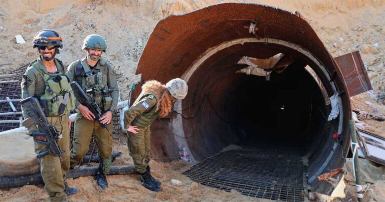 Israel Klaim Hancurkan Terowongan 1 Km di Rafah, Operasi Pembersihan Gaza Selatan Berlanjut