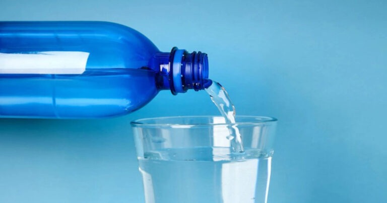 Studi Ungkap Air Minum Kemasan Mengandung Nanoplastik dalam Jumlah Tinggi