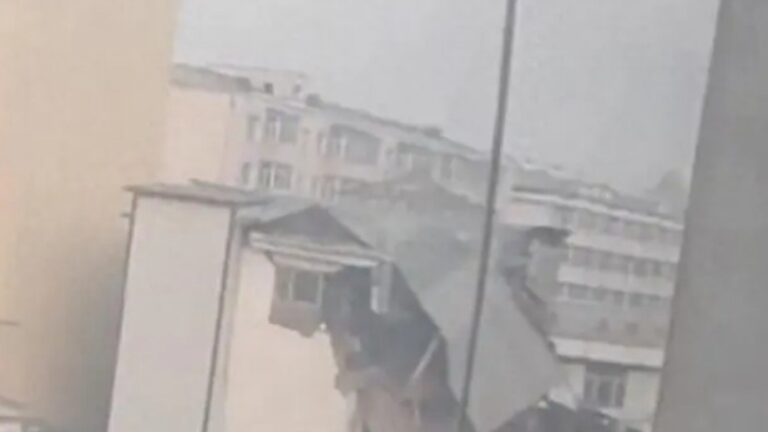 Bangunan Ambruk di Heilongjiang, Tiongkok,  9 Orang Terjebak Nasibnya Belum Diketahui