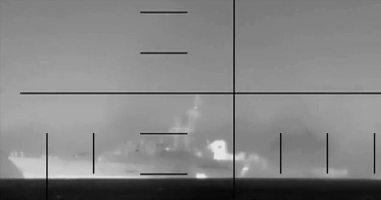 Kapal Perang Iran IRIS Dena Ditenggelamkan — Kapten Kapal Dilaporkan Abaikan Dua Peringatan Evakuasi dari Militer AS