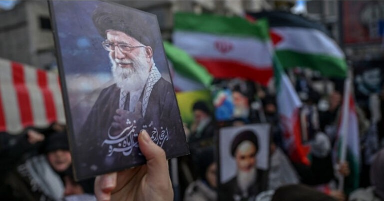 Iran Mengundang Ukraina untuk Berkabung atas Kematian Khamenei, Respons Ukraina Dipuji Netizen