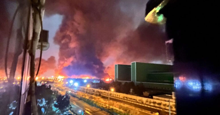 Api Membumbung Tinggi: Serangan Udara Israel ke Bandara Tehran Hancurkan 16 Pesawat Pasukan Quds Iran 