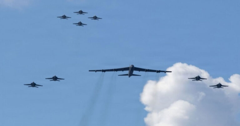 Pembom B-52 Militer AS Dikerahkan — Trump : Iran Mungkin “Berubah Total” Setelah Perang 