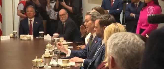 Trump Memuji Menkeu Bessant atas langkah Briliannya Menguras Keuangan Iran Tahun Lalu