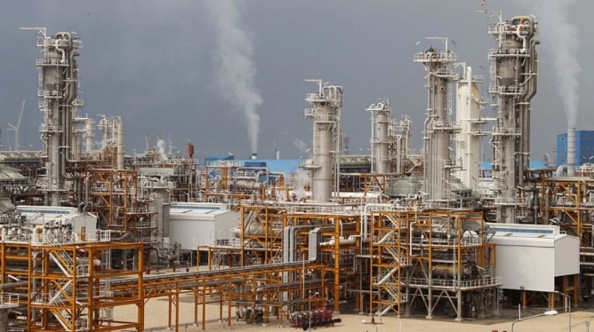 Trump Meminta Israel Menangguhkan Serangan ke Fasilitas Gas Iran