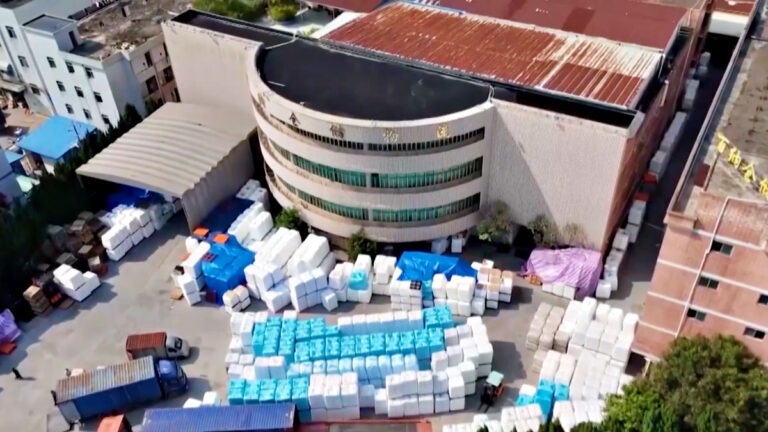 Perang Iran Picu Kekurangan Pasokan BBM, Hantam Pusat Industri Plastik Tiongkok