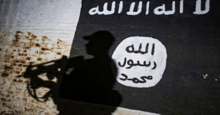 Video Rahasia Dirilis: Bom AS Hantam Gurun Afrika, Trump Umumkan Pembunuh Massal ISIS Tewas