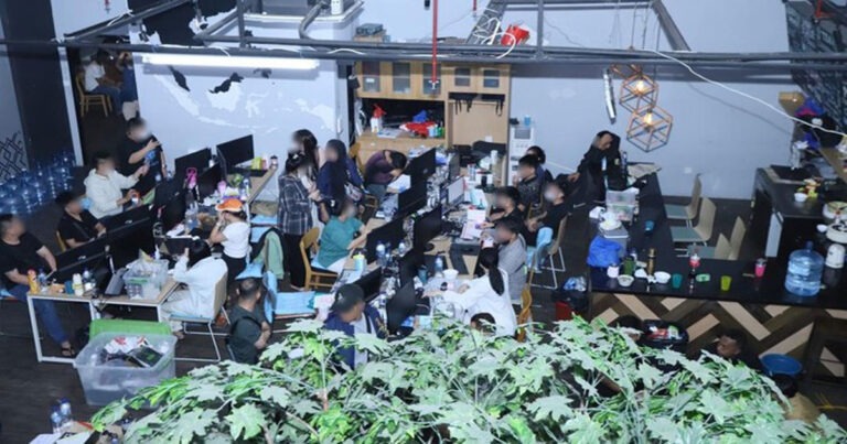 Penangkapan Besar-besaran di Jakarta Barat : 228 Warga Vietnam, 57 Warga Tiongkok, 13 Warga Myanmar Ditangkap Terkait Judol Internasional