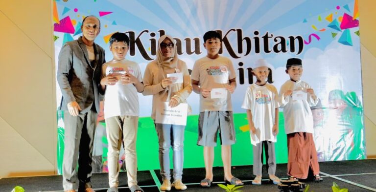 99 Anak Disabilitas dan Dhuafa Tersenyum Bahagia dalam Kilau Khitan Gembira di Grand Mercure Malang