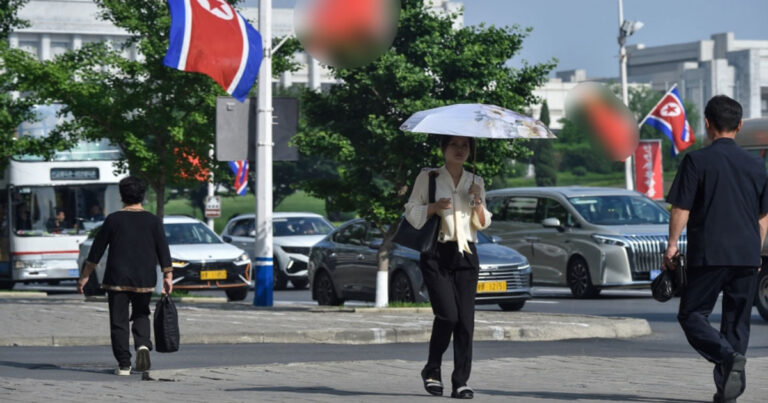 Xi Jinping Berkunjung ke Korea Utara, Isyaratkan Persatuan Melawan AS; Kim Jong-un Pernah Menyebut PKT sebagai “Pembohong”