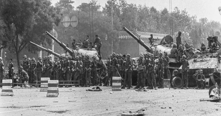 Partai Komunis Tiongkok Perketat Pengawasan, Tambah Larangan Perjalanan Menjelang Peringatan 37 Tahun Pembantaian Tiananmen 