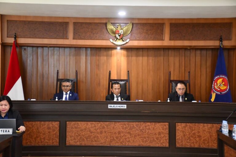 KPPU Kenakan Sanksi Perusahaan Energi Terbarukan, Denda Rp1 Miliar Gegara Telat Lapor Akuisisi