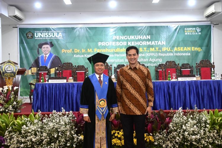 Ketua KPPU Dikukuhkan Jadi Profesor Kehormatan, Ciptakan “Konstanta Asa” untuk Genjot Produktivitas Tanpa Tambahan Modal