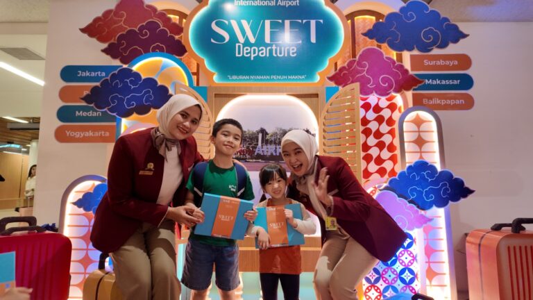 Liburan Sekolah di Bandara Juanda Makin Seru! Ada Edu Tour, Cake Decoration, hingga Sweet Gift untuk Penumpang