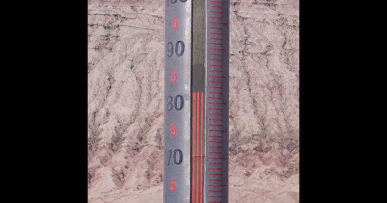 Suhu Sangat Ekstrem, Permukaan Tanah di Pegunungan Huoyan, Xinjiang, Mencapai 82°C 