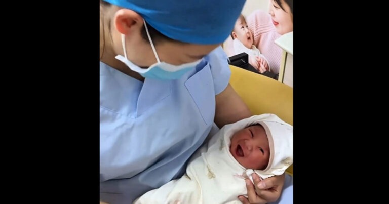 Video Bayi Baru Lahir Tersenyum Lebar Jadi Viral di Internet