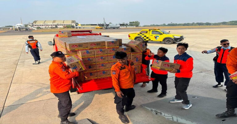 BNPB Percepat Distribusi Bantuan untuk Penanganan Darurat Gempa NTT