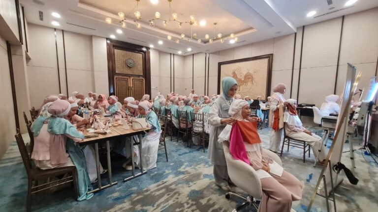 MYZE Hotel Sumenep dan Wardah Gelar Personal Color Analysis, Diikuti Lebih dari 50 Peserta