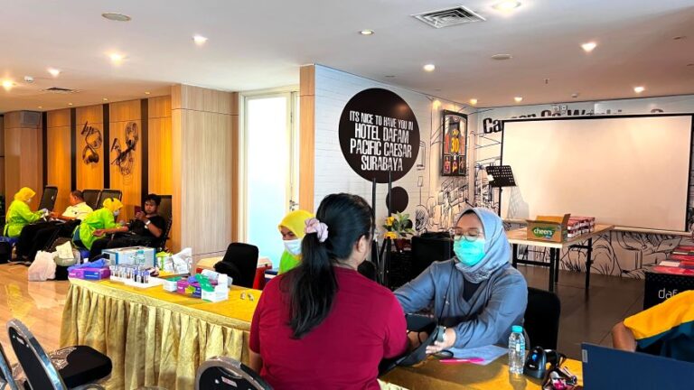 Dafam Pacific Caesar Surabaya Rayakan HUT ke-9 dengan Donor Darah “Setetes Darah, Sejuta Harapan”