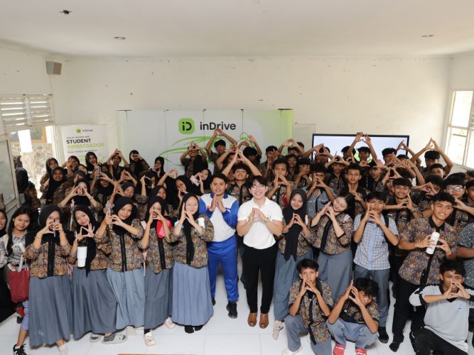 Dari Bangku Sekolah ke Jalan Raya: inDrive Ajak Ratusan Pelajar Jawa Barat Jadi Generasi Sadar Keselamatan Berkendara