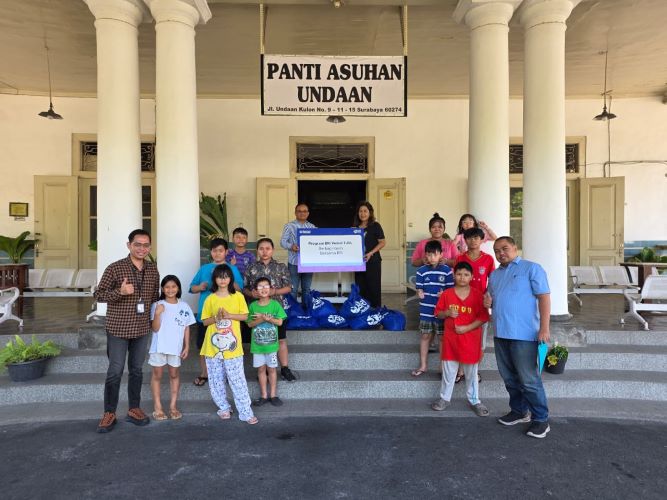 Semarak Kemerdekaan dengan Berbagi: BRI Bantu Kebutuhan Pokok 9 Lembaga Sosial di Surabaya