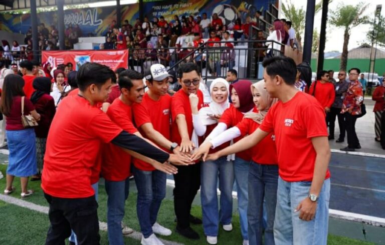 17 Unit Kerja, Satu Semangat: BRI Region 12 Surabaya Gelar Lomba Agustusan di Brilian Stadium