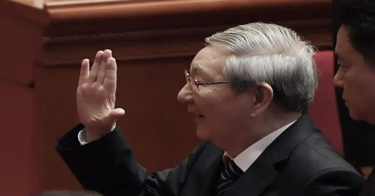 Jenazah Zhu Rongji Dikremasi di Beijing, Hu Jintao “Muncul”