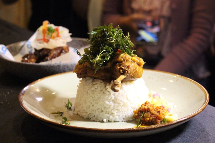 YELLO Hotel Jemursari Gandeng Chef Syahril Lazuardi, Hadirkan 4 Menu Spesial untuk Pecinta Kuliner